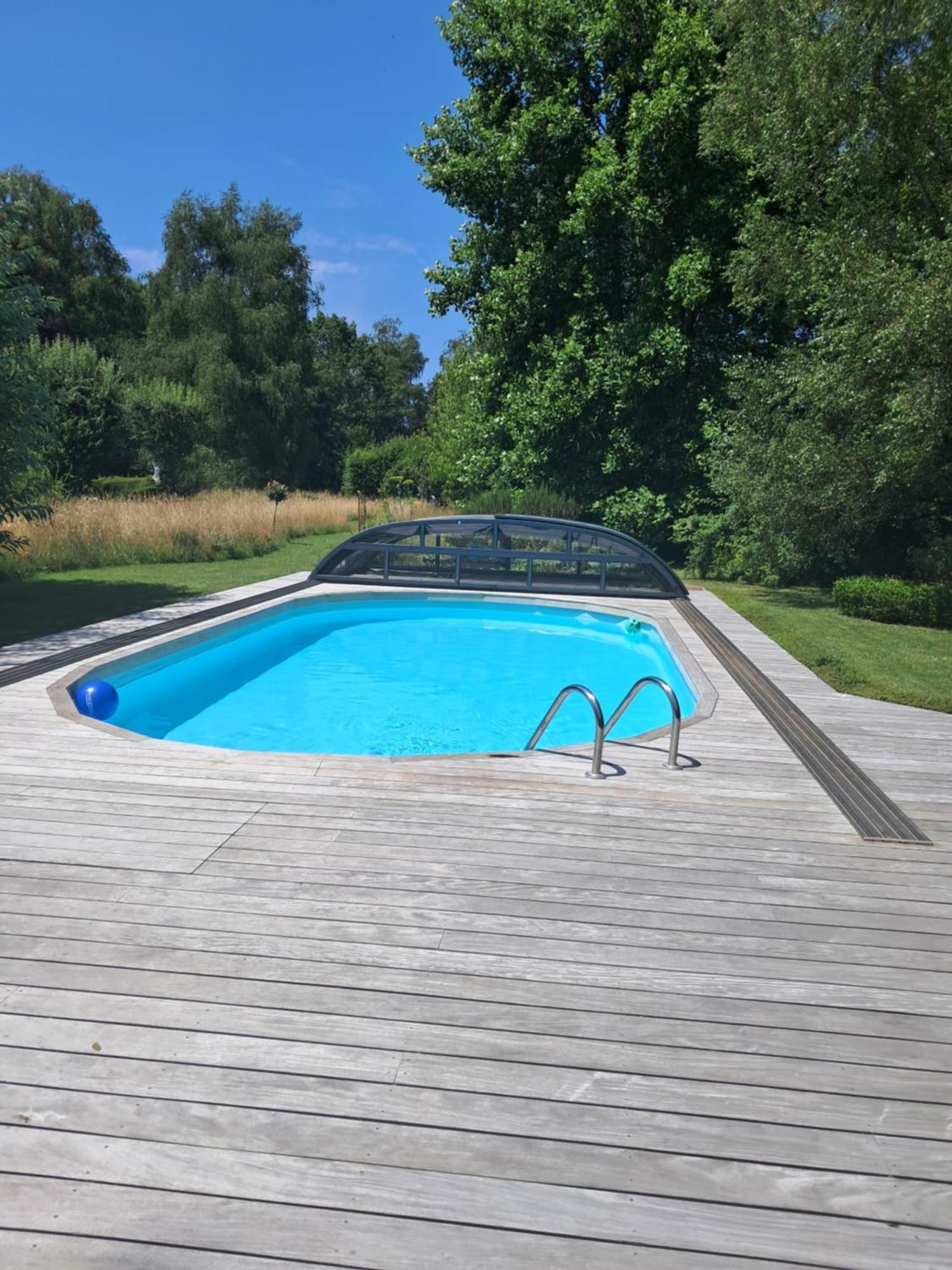 Le Buisson De La Gariole Bed & Breakfast Aubigny-sur-Nere Exterior photo